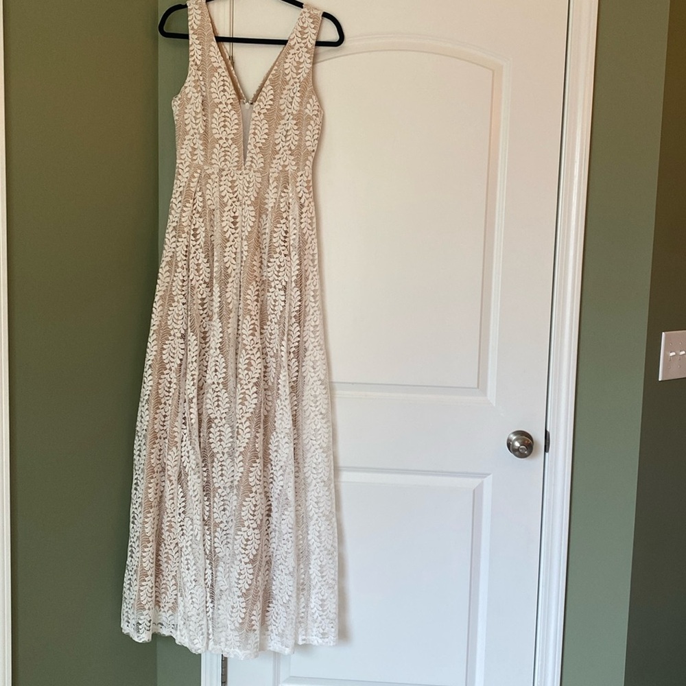 Perfect lace dress